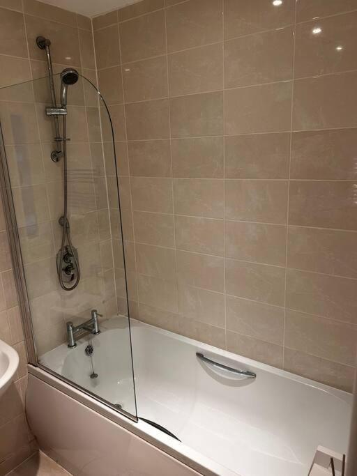 רקסהאם City Centre Apartment. מראה חיצוני תמונה